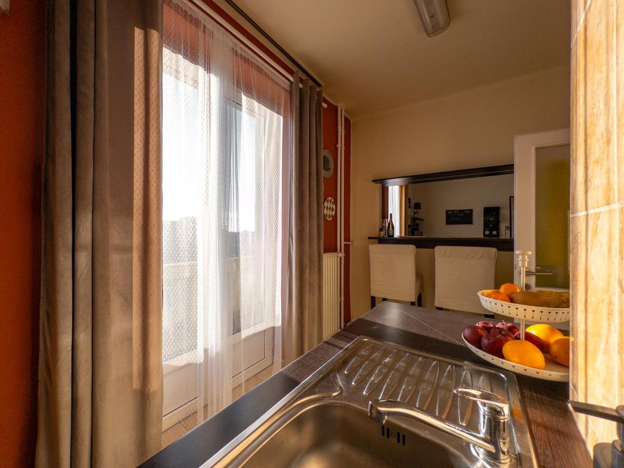 Loggia Apartman Győr Esterno foto
